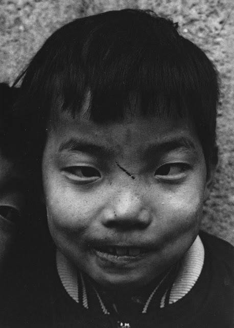 Nobuyoshi Araki, série Satchin et son frère Mabo, 1962
